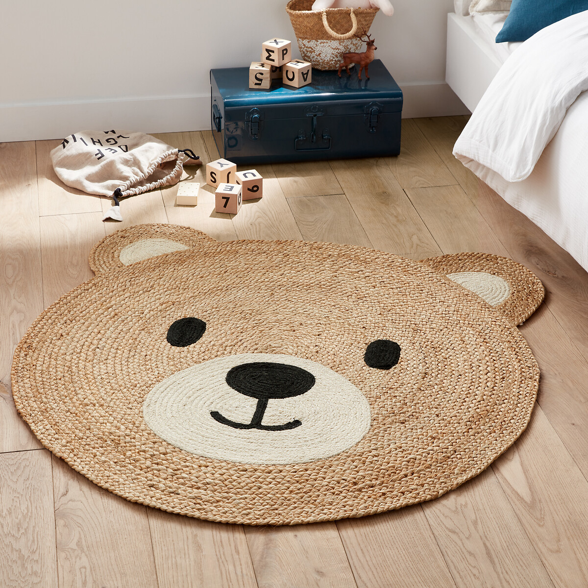 Osora Bear's Head 100% Jute Rug | La Redoute (UK)