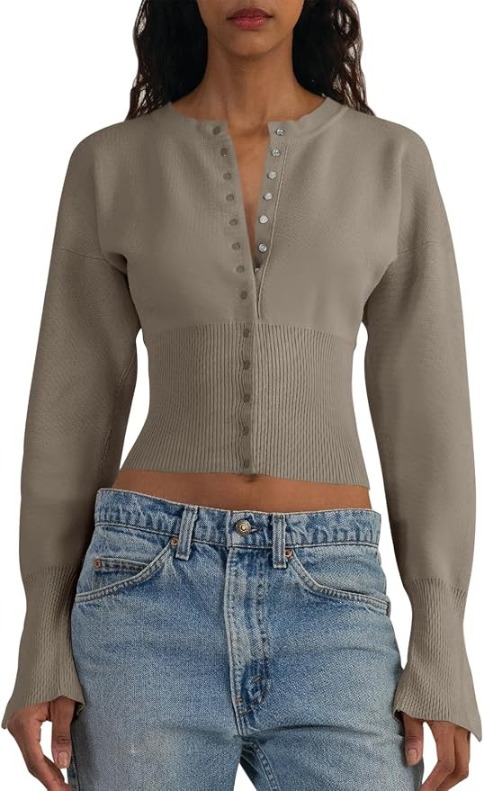 Saodimallsu Womens Cropped Sweaters Button Down Long Sleeve V Neck Ribbed Knit Slim Fit Pullover ... | Amazon (US)