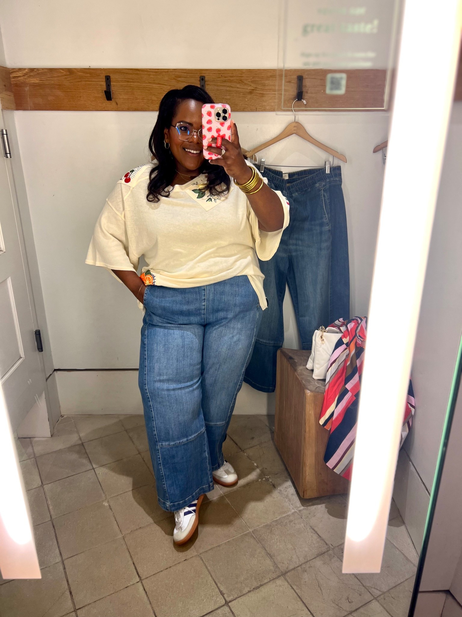 Use code: CHARM20 to save on these Pilcro pull on denim barrel pants from Anthropologie! I’m wearing the size xl. 

Barrel Jeans for Women Stretch Elastic Waist Pull-on Wide Leg Baggy Pants Lightweight Casual Crop

#LTKMidsize #LTKPetite #LTKSaleAlert