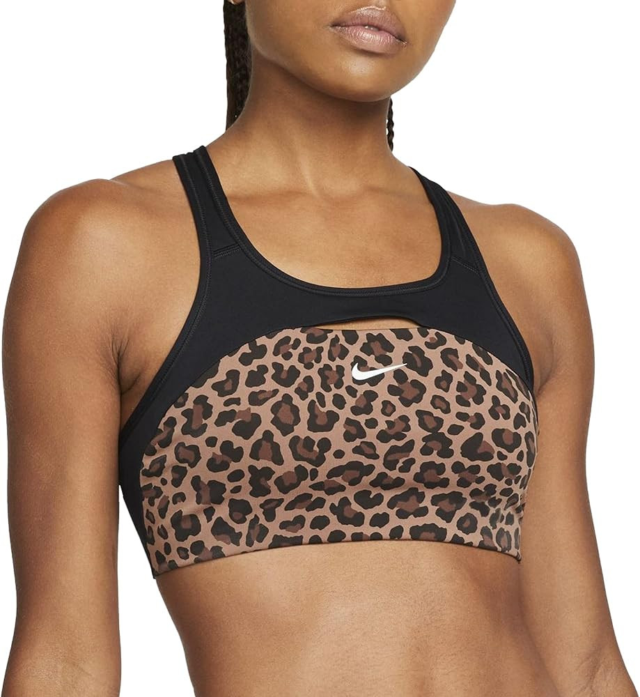 Nike Women's Swoosh Sports Bra | Amazon (US)