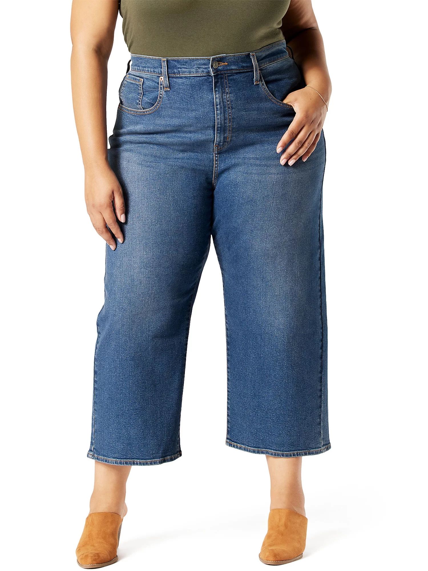 Signature by Levi Strauss & Co. Women’s Plus Size Heritage High Rise Loose Crop Jeans - Walmart... | Walmart (US)