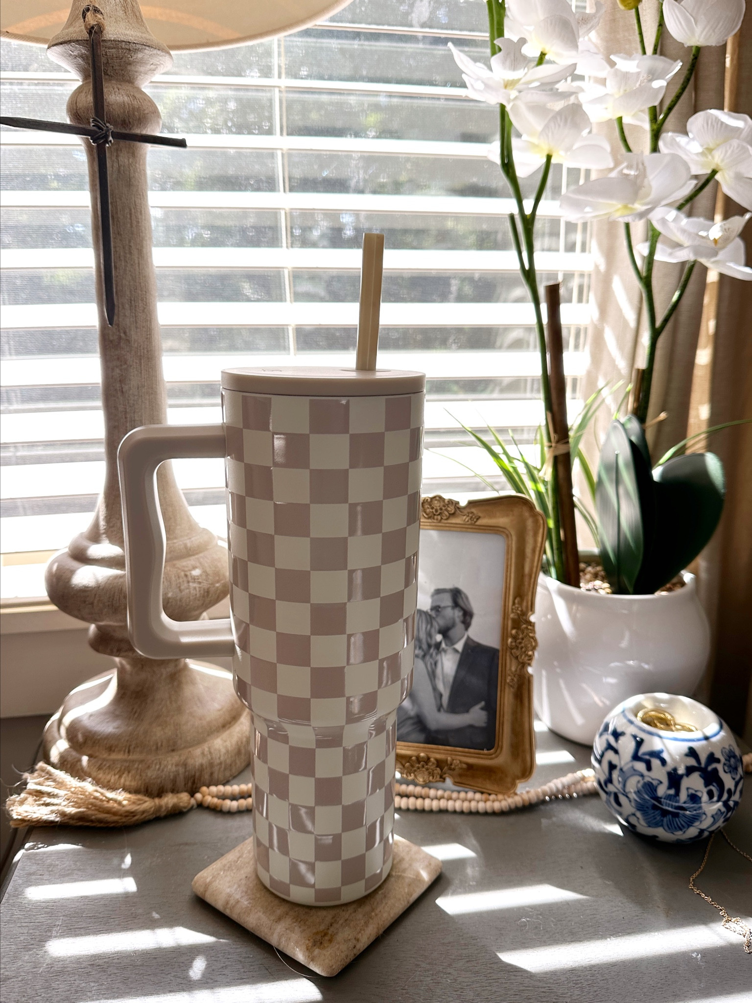 My favorite simple modern mug from Amazon— leak proof and a fraction of the price from Stanley travel mugs. Love this neutral checkered pattern! Comes in different sizes, too  

#LTKHolidaySale #LTKxPrime #LTKfindsunder50