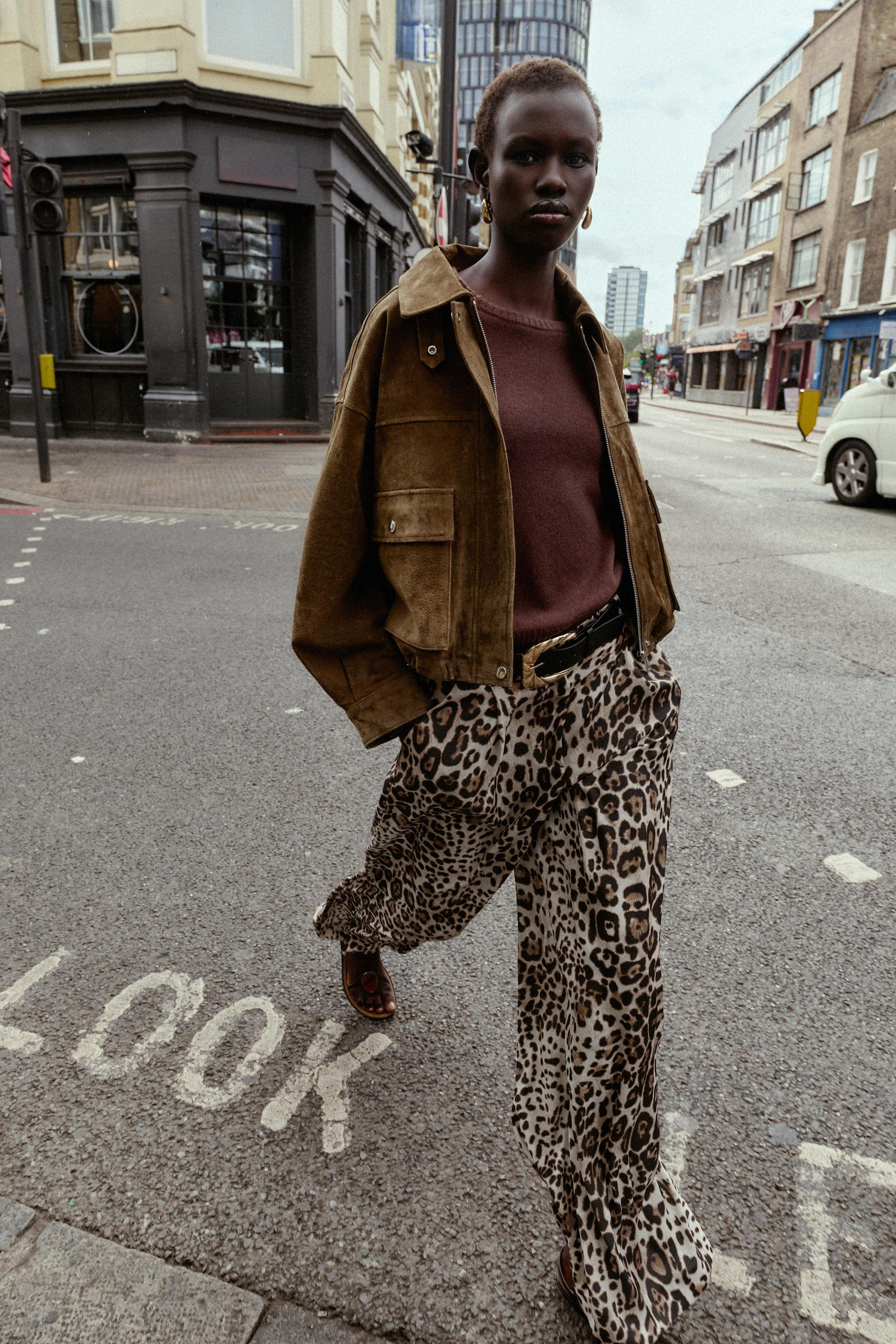 SATIN WIDE LEG BELTED PANTS | Zara US