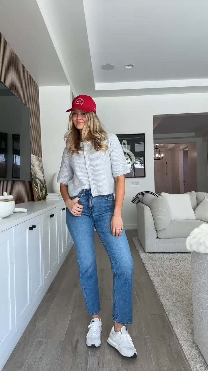 Perfect transition to fall sweater 

#LTKStyleTip #LTKVideo #LTKxPrimeDay