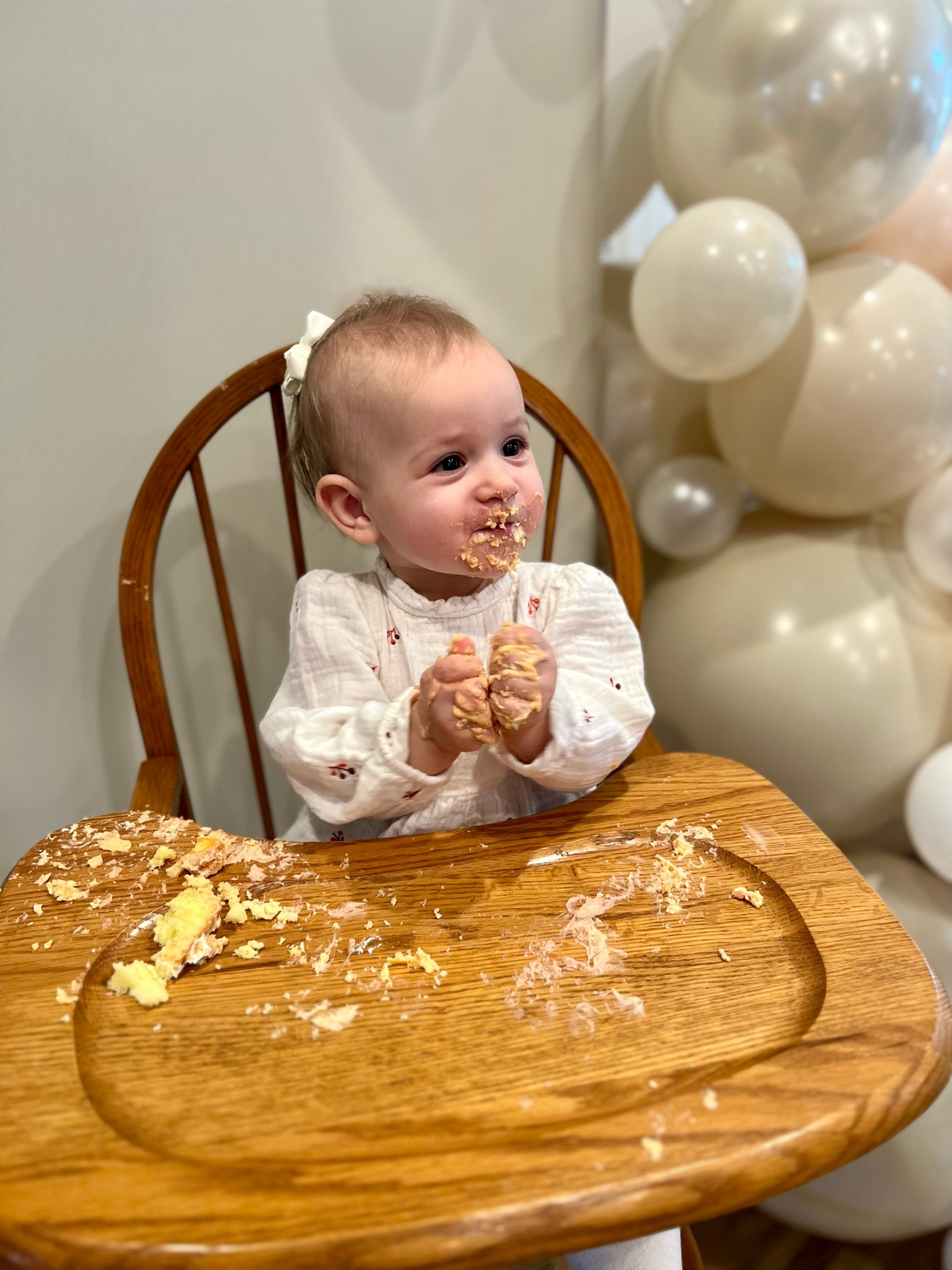 Sneak peak of Josie’s FIRST Birthday party! She turns ONE in three days 🥹 Be prepared for picture overload ❤️

Family, first birthday, birthday party, birthday inspiration, fall birthday, pumpkin party, theme, balloon garland, backdrop, girl birthday

#LTKkids #LTKbaby #LTKfamily