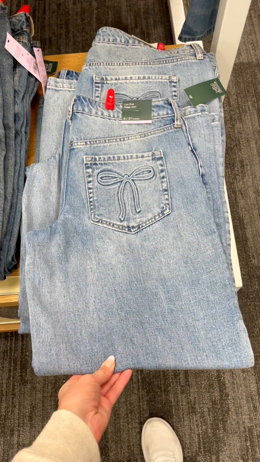 New bow jeans 

#LTKFindsUnder50 #LTKSeasonal #LTKU