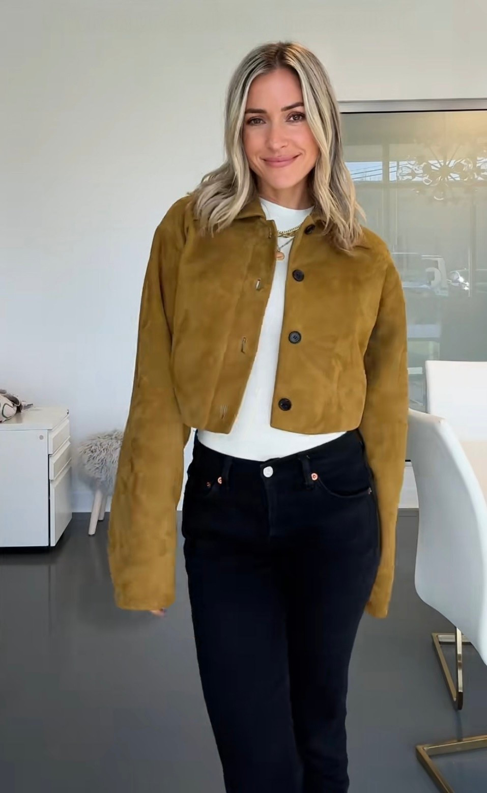 Kristin Cavallari's suede, this cropped jacket features a spread collar and a button-front closure.

#LTKStyleTip