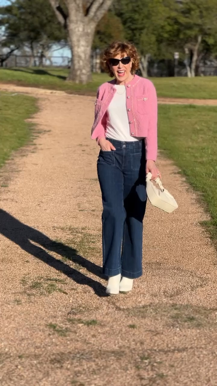 I love the cropped ladylike cardigans we’re seeing everywhere right now! This one’s an #amazonfind and it comes in several other colors as well.

I paired it with the high waist straight leg patch pocket jeans 👖 y’all loved earlier this week. The #patchpocket trend is so cute - these were ENB best sellers this week! 

Also linking my ruched handbag and off white booties!

Follow my shop @emptynestblessed on the @shop.LTK app to shop this post and get my exclusive app-only content!



#LTKstyletip #LTKSeasonal #LTKfindsunder100