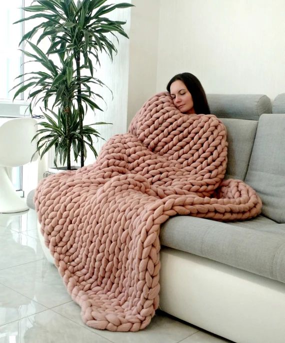 Chunky knit blanket, Premium 18 micron, Arm knit blanket, Large Knit Blanket, Super thick blanket -  | Etsy (US)