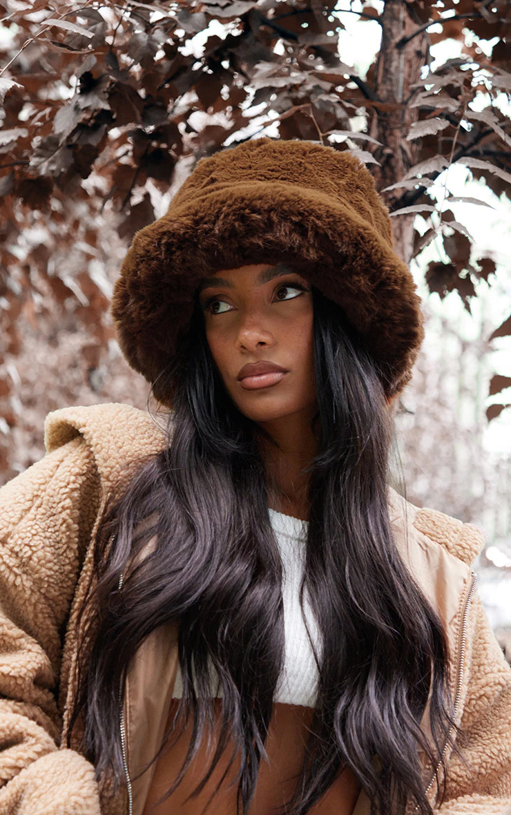 £18.00 | PrettyLittleThing UK