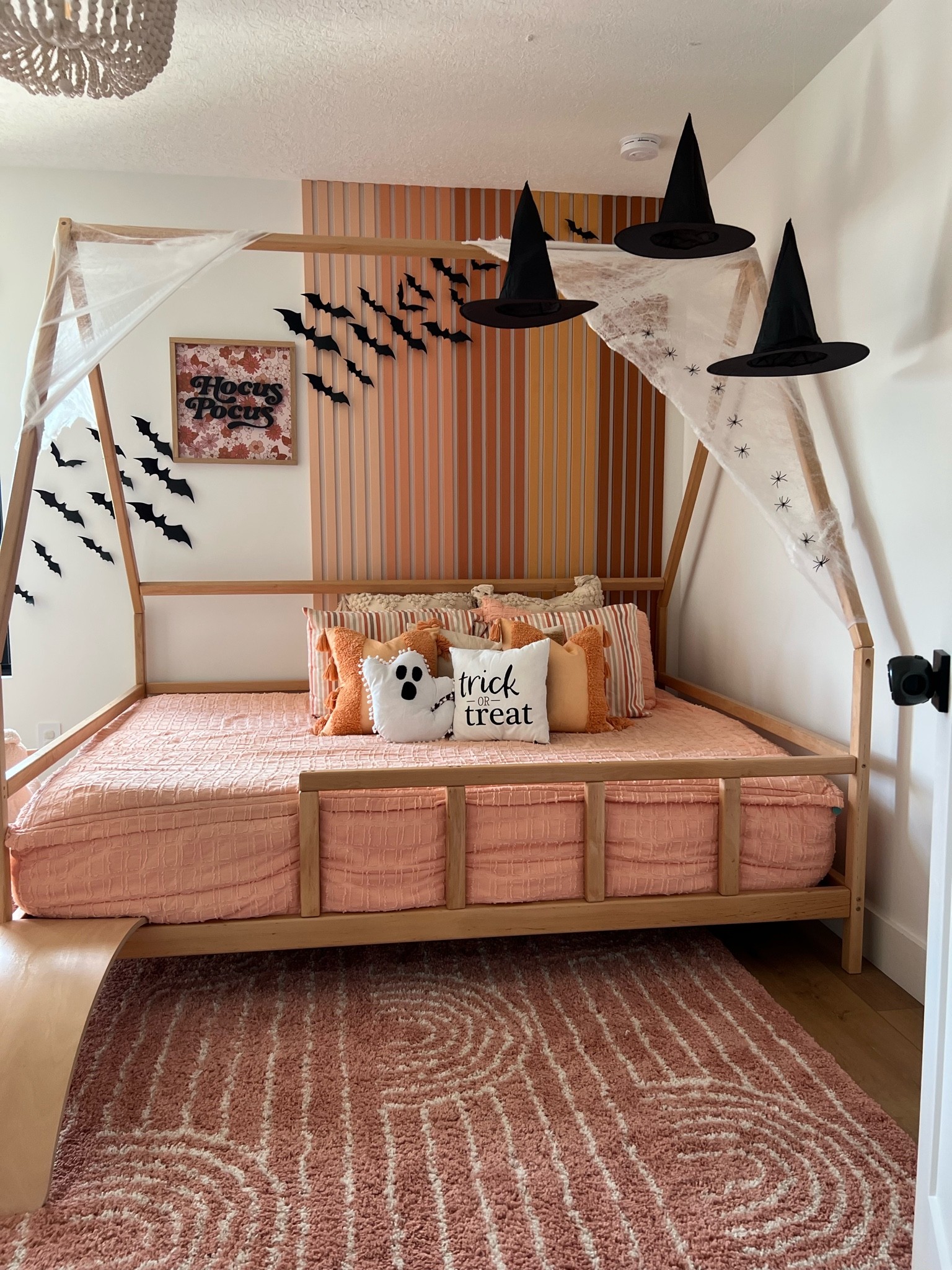 For the bed: use code LITTLEHOUSE for a discount

For the bedding: use code LITTLEHOUSE for a discount! 

#LTKhome #LTKkids #LTKSeasonal