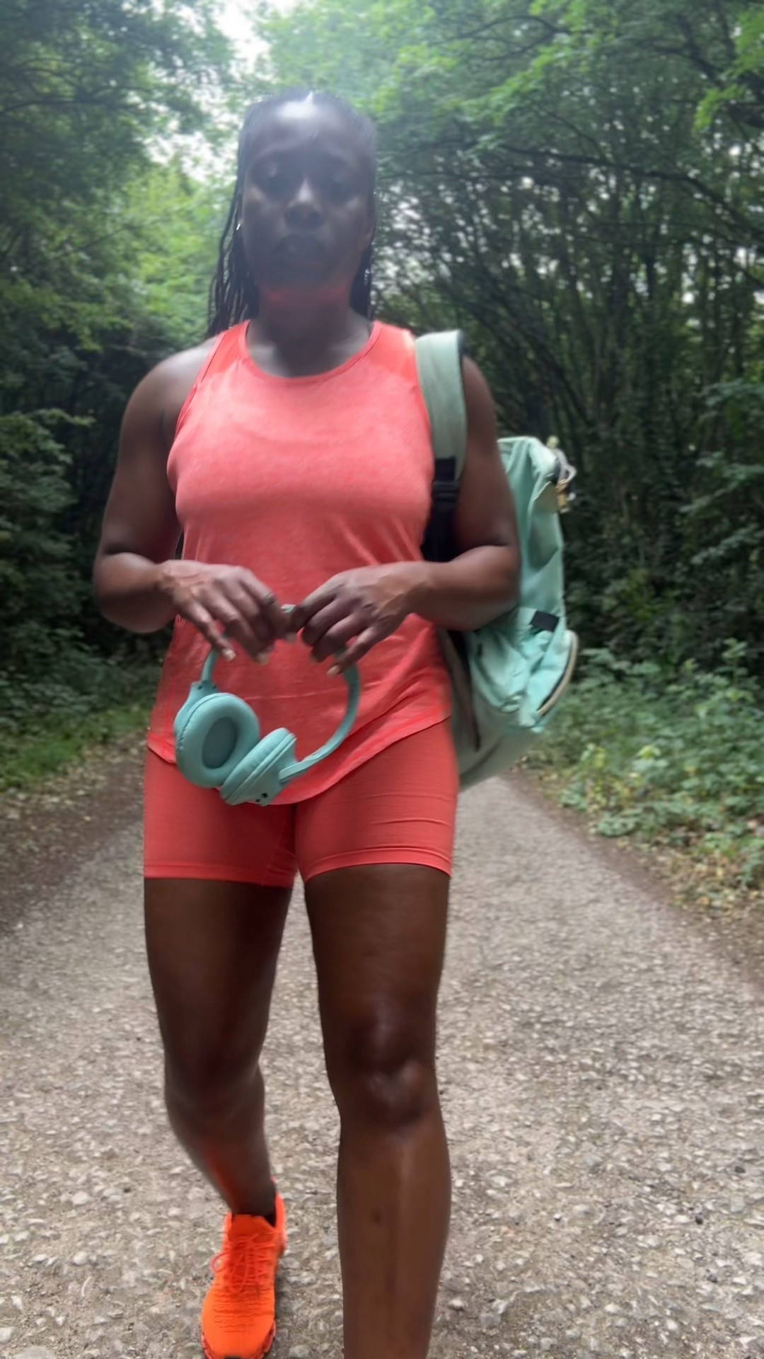 My Sunday walk was lit! 🔥 
Comfort and vibes is always the name of the game.

#LTKFindsUnder100 #LTKOver40 #LTKActive