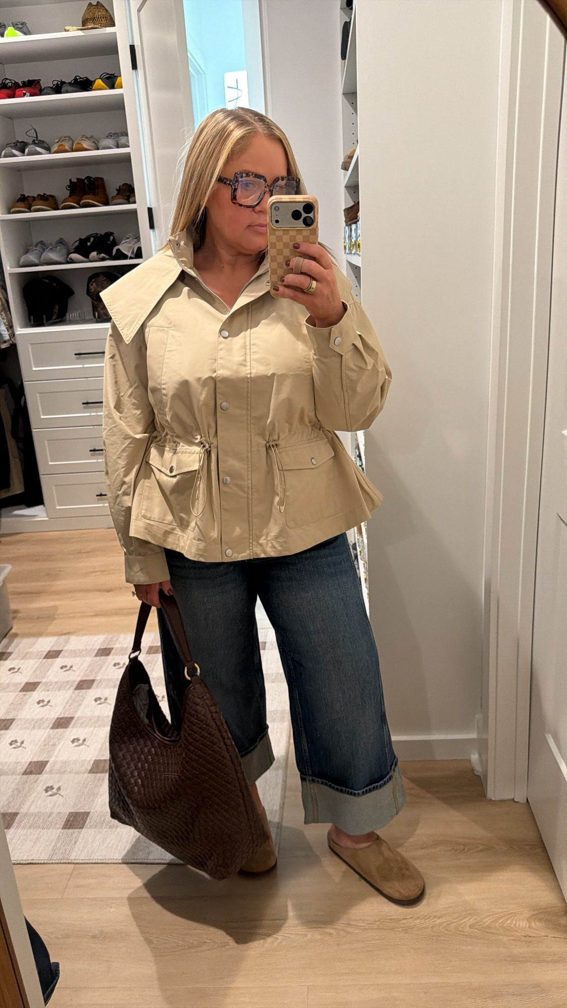 @Walmart  fall pieces are so good! #walmartpartner @walmartstyle

#LTKdayinmylife #LTKmomlife #LTKHome