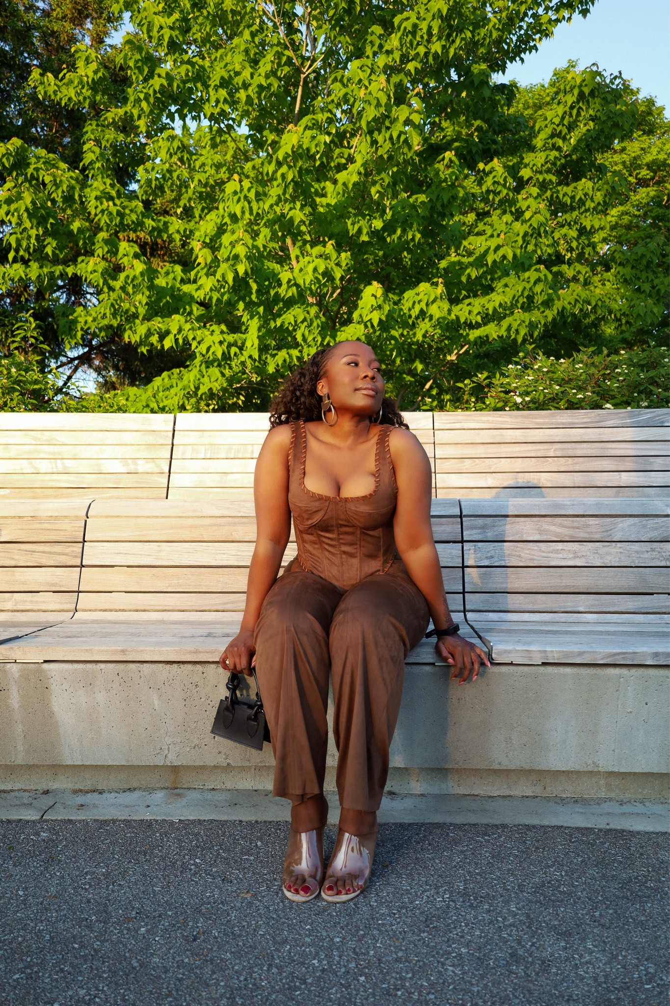 This suede set is so comfortable, easy to wear and has stretch to it- perfect for summer sunsets !

#LTKFind #LTKstyletip #LTKunder100