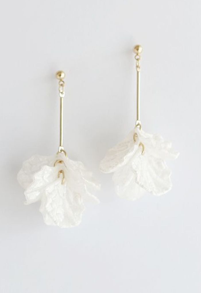 Plastic Shell Drop Earrings | Chicwish