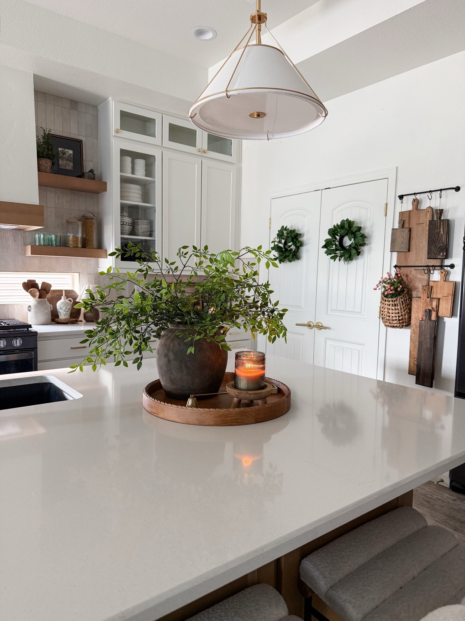 Kitchen island styling ✨

#LTKHome