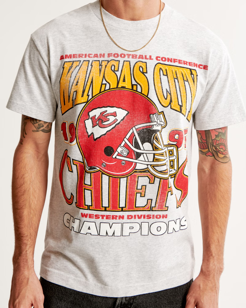 Kansas City Chiefs Graphic Tee | Abercrombie & Fitch (US)