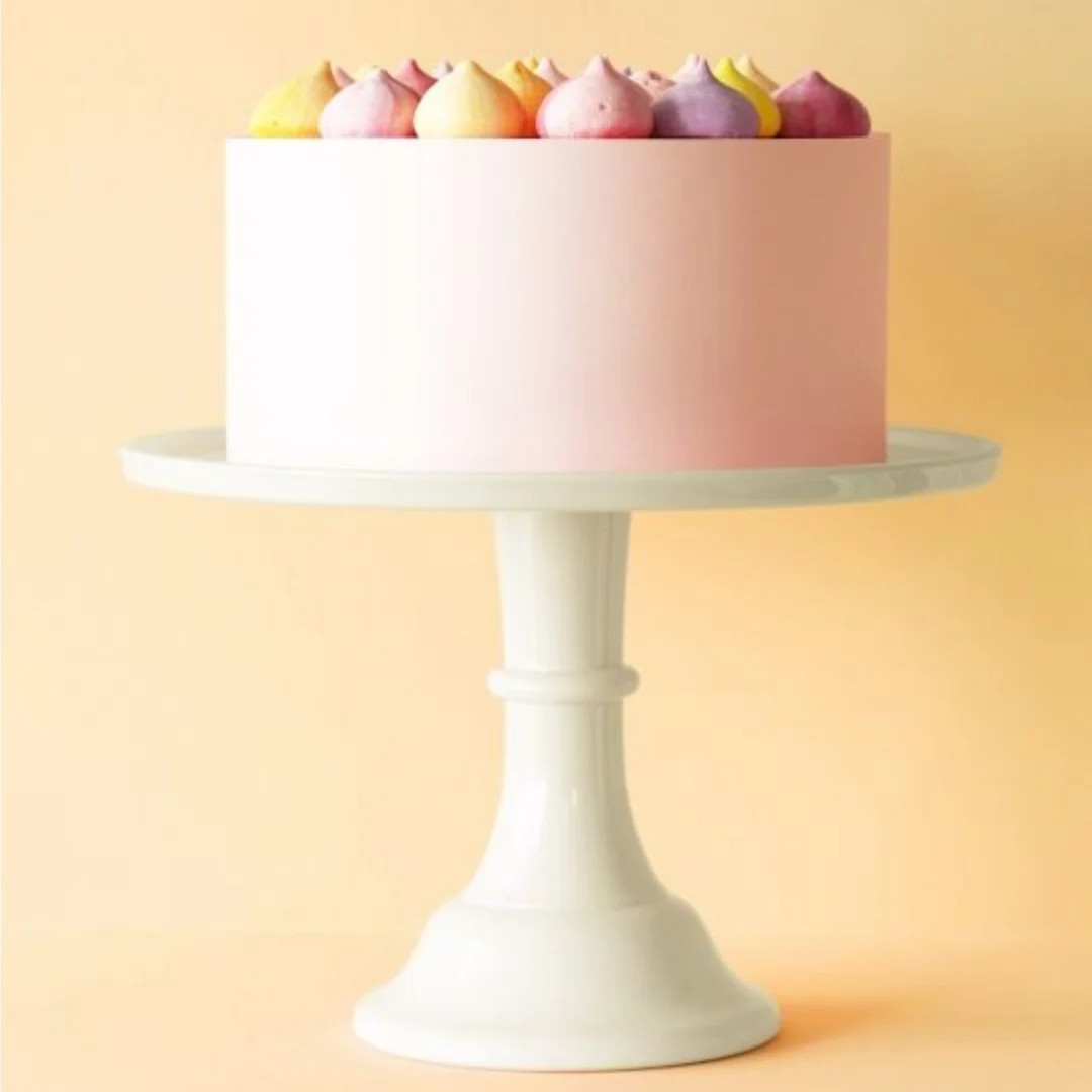 Large Vanilla Cream Melamine Cake Stand | Ellie and Piper