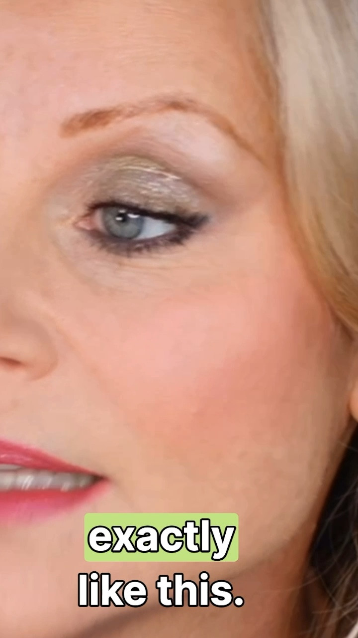 MAC has new Dazzle Liquid Eyeshadows and they were so kind to send them to me. 
This is the colour - Not Scared to Sparkle. You can wear it over your eyeshadow look to enhance the look or, us it alone with minimal or no eyeshadow  to add a hint of sparkle for the holiday season. 



#LTKcanada #LTKholiday #LTKbeauty