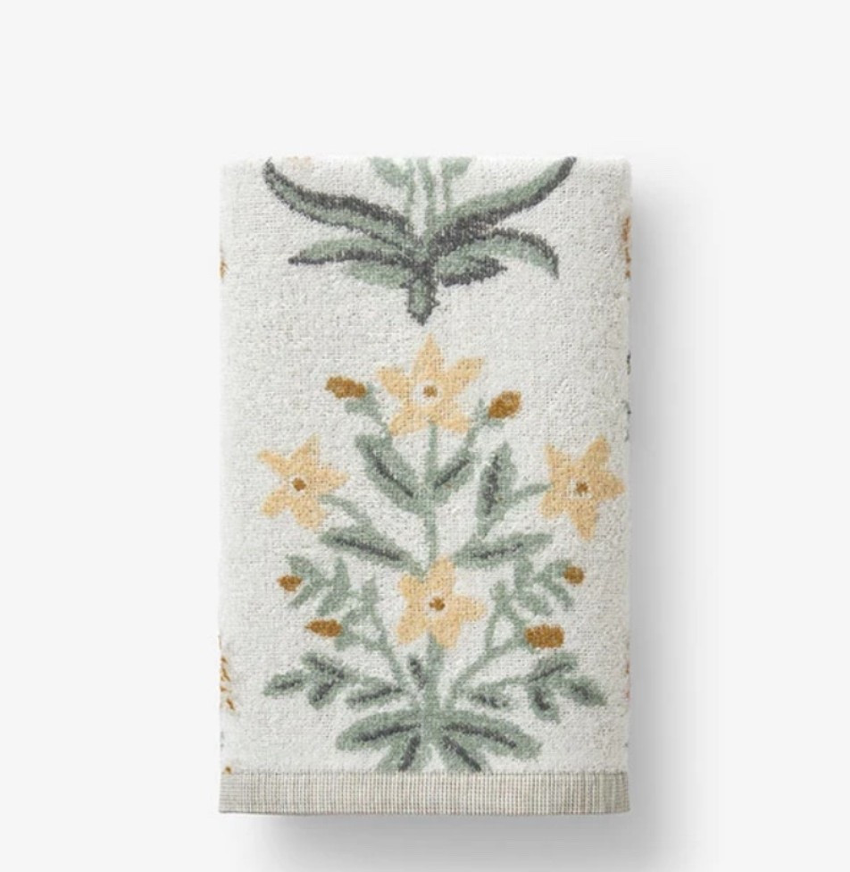 Finally found the perfect floral towels for my mom’s bathroom in Maine. I’ve been hunting for the right yellow and green option and this floral will be so pretty! 30% off over $100 orders… don’t miss!

#LTKHome #LTKCyberWeek #LTKGiftGuide