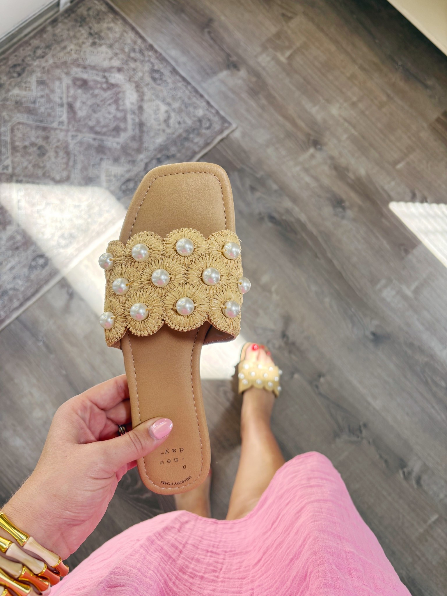 Last day to shop the shoe sale
at Target 🤩 love the pearl details on these comfy slide sandals 🫶🏻

#LTKSaleAlert #LTKFindsUnder50 #LTKStyleTip