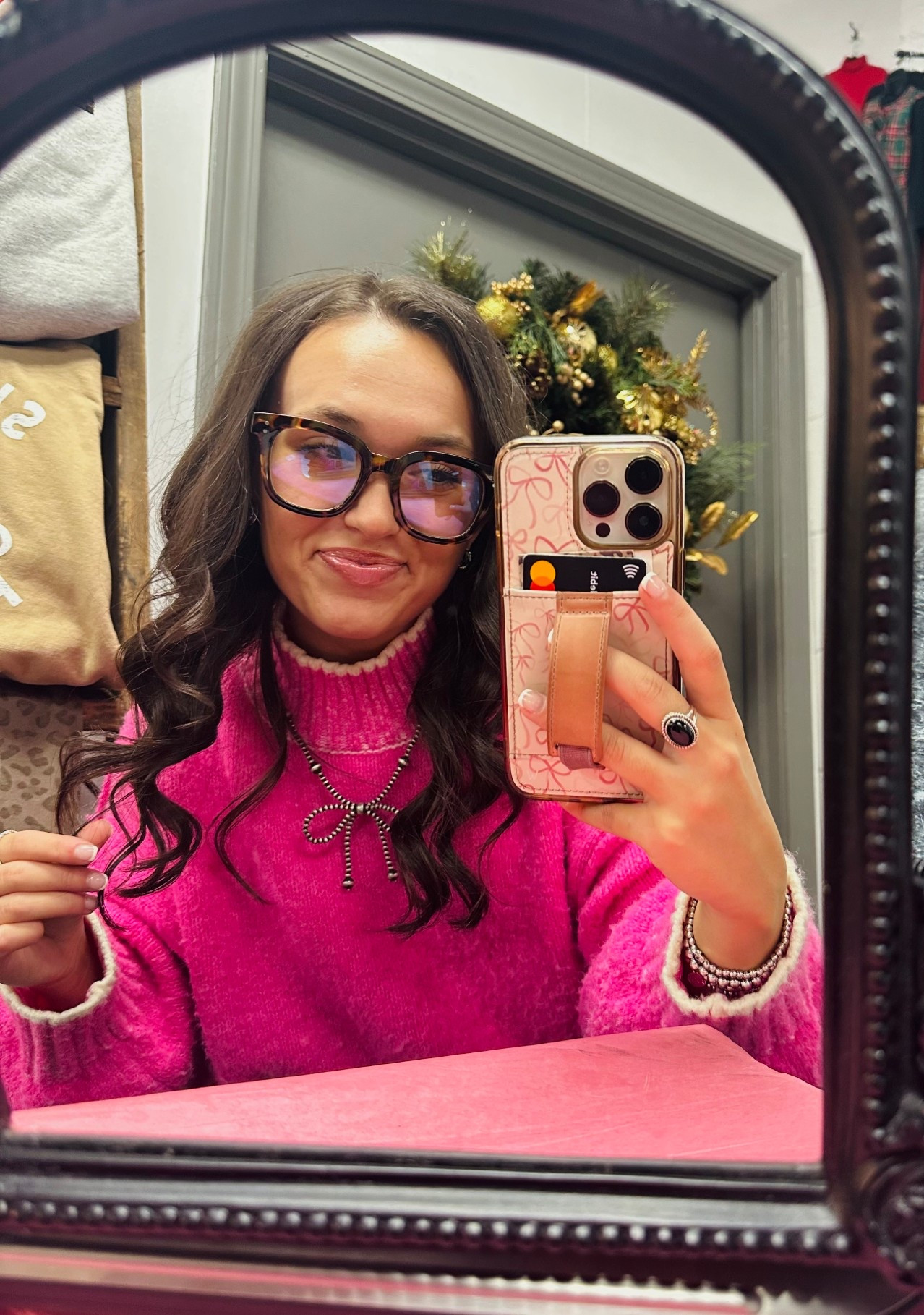 I am loving these new adorable blue light glasses!! They’re so stylish and great quality. Under $10!!! 🙌 These would be a great gift / stocking stuffer!! 

Accessories. Blue light glasses. Glasses. Amazon finds. 

#LTKselfcare #LTKGiftGuide #LTKgrwm