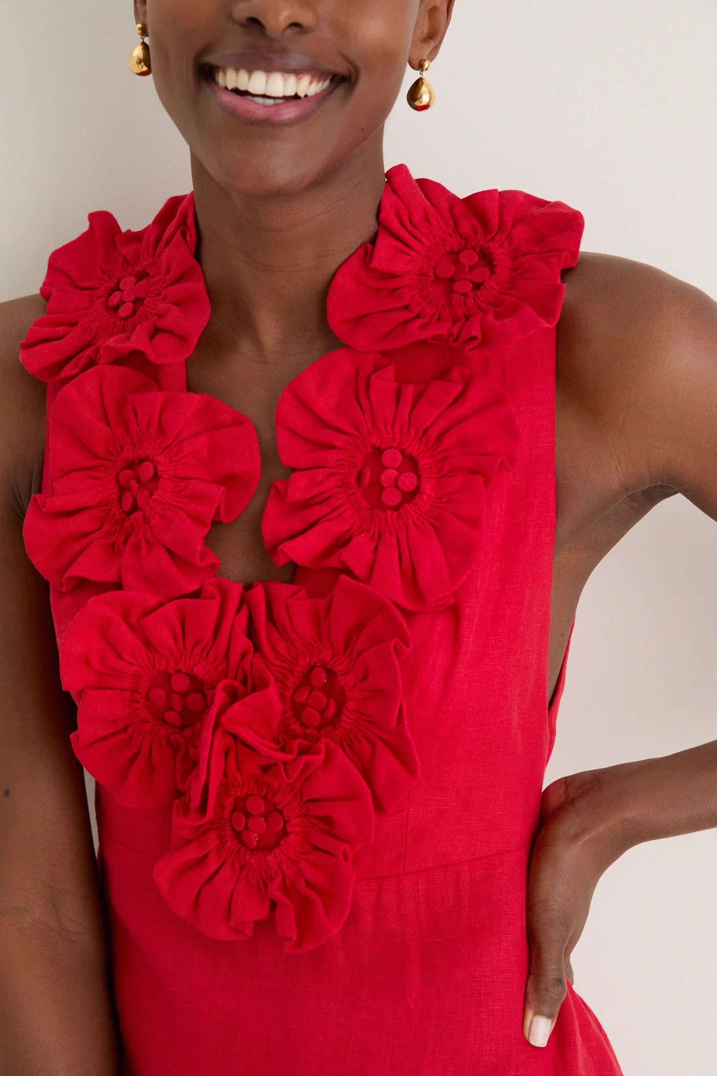 Red Sleeveless Midi Dress | Tuckernuck (US)