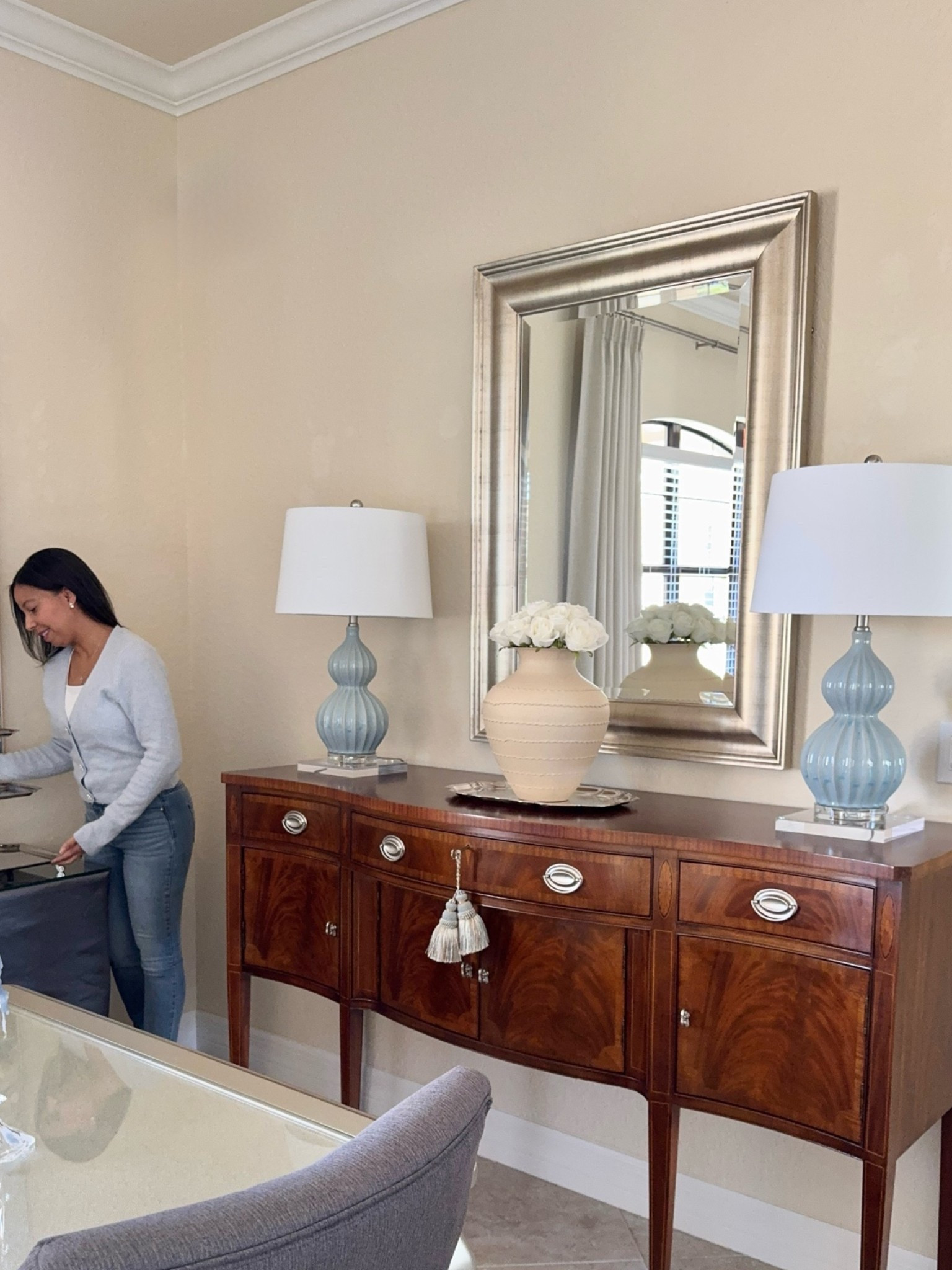 Simple sideboard styling in our dining room!🤎🩵🤍

Home Decor | Transitional Decor | Traditional Decor | Southern Style Decor

#LTKHome #LTKSeasonal