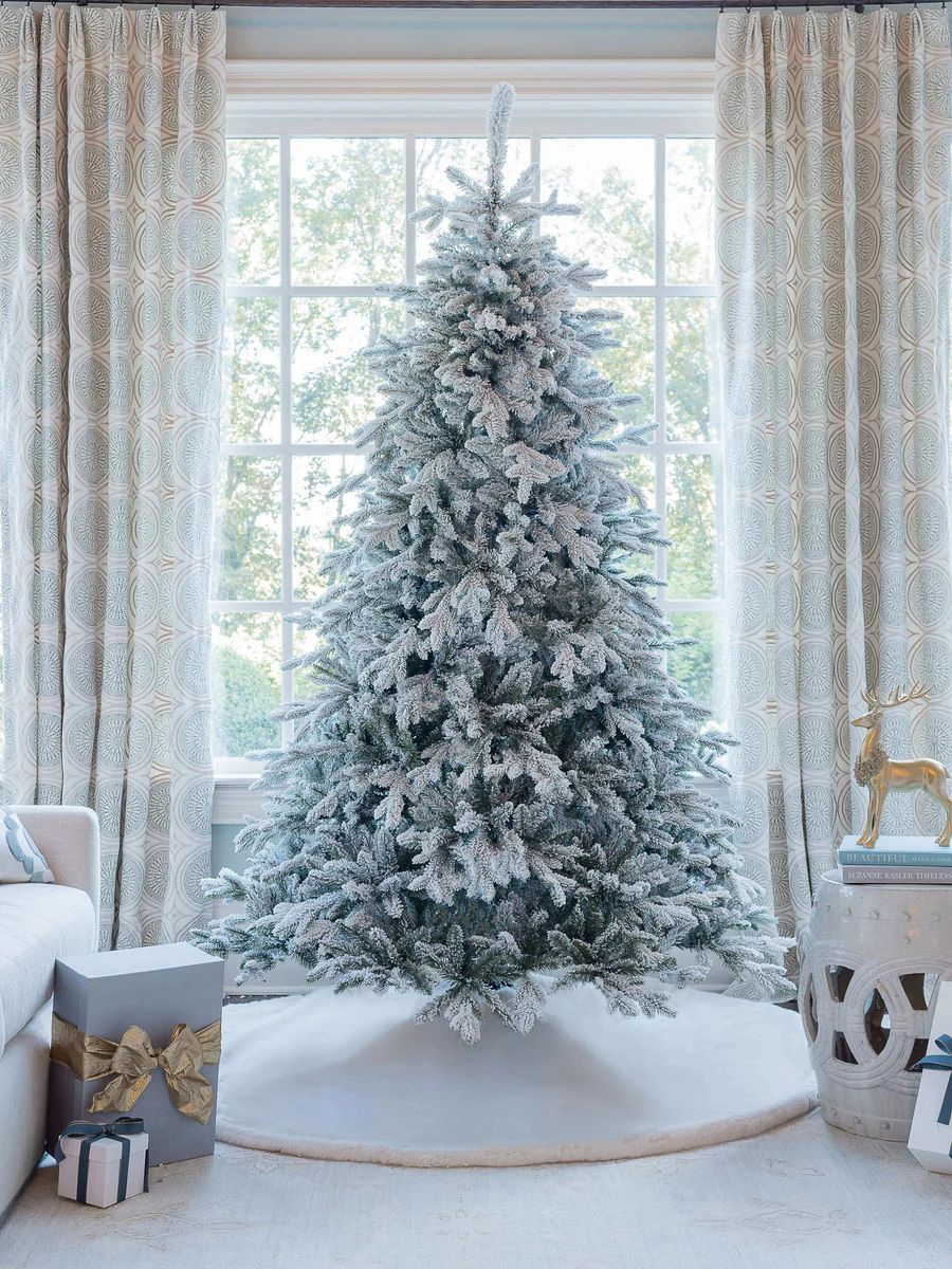 6.5' Queen Flock® Artificial Christmas Tree Unlit | King of Christmas