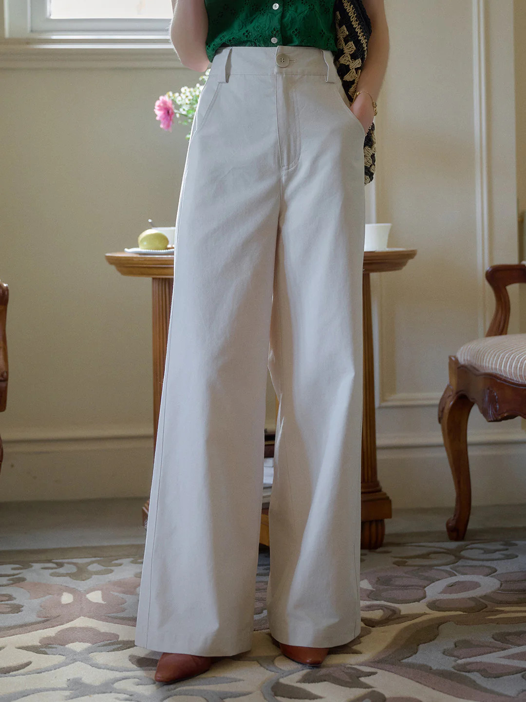 Mina High-Waisted Straight Pants | Simple Retro