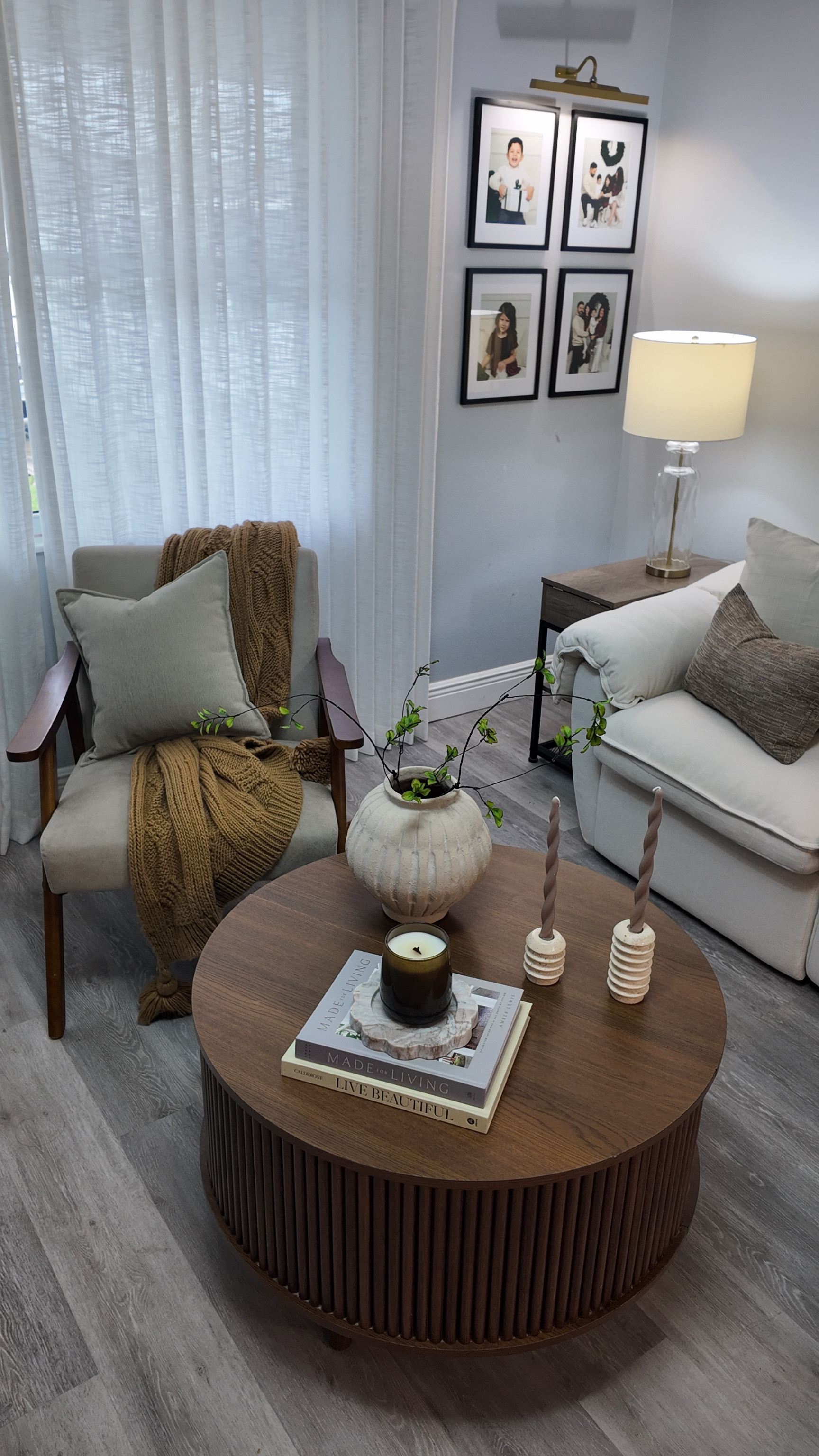 Si quieres elevar el espacio del living room ✨ Las cortinas es la mejor opción

#LTKHome #LTKSaleAlert #LTKSeasonal