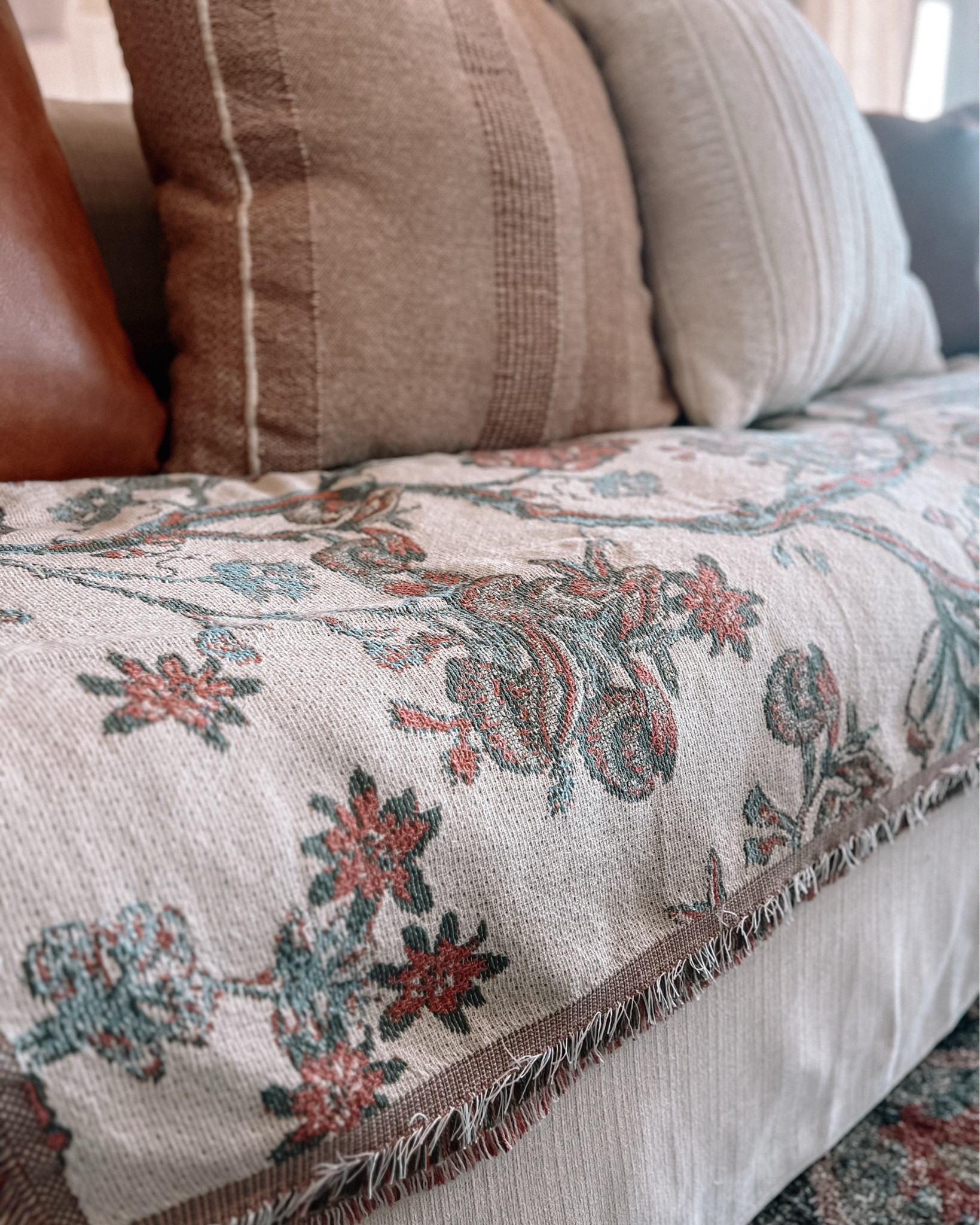 Okay, hear me out—this throw might be my favorite way to sneak in a little spring refresh without going full-on pastel explosion. The vintage-inspired floral pattern? Subtle but stunning. The cozy texture? Perfect for those in-between season chills. I just draped it over the sofa, and suddenly the whole space feels warmer (but not too warm, because let’s be real, I’m not ready to give up my blankets yet).

If you’re looking for an easy way to transition your home for spring, this one’s a winner.  #SpringVibes #CozyButMakeItPretty #LTKhome
