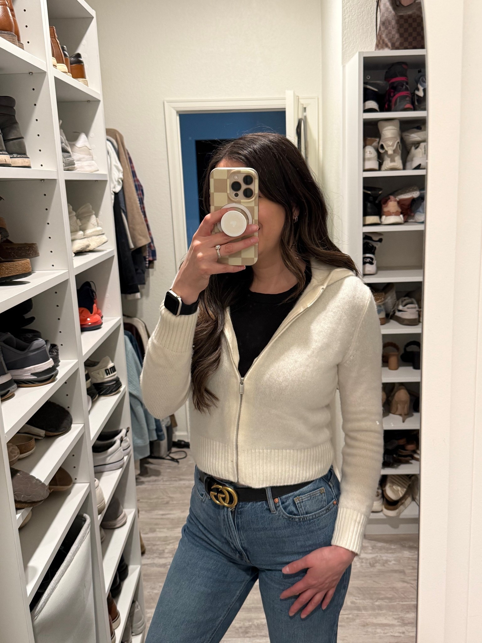 This new sweater from Aritzia is my favorite 🤩

#LTKSeasonal #LTKTall #LTKootd