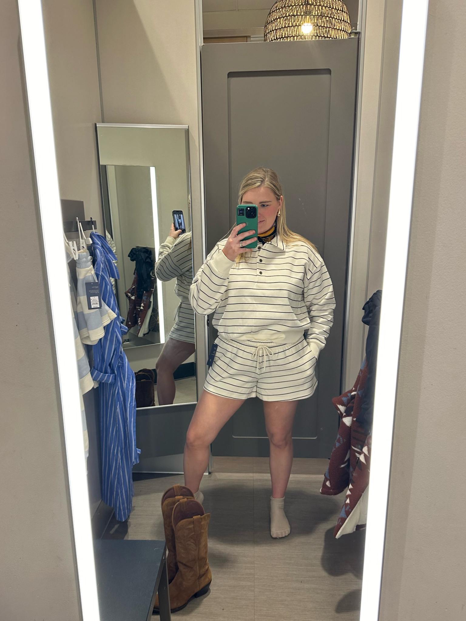 Perfect for Spring Break and a great transitional set!!

#LTKFindsUnder50 #LTKSeasonal #LTKStyleTip