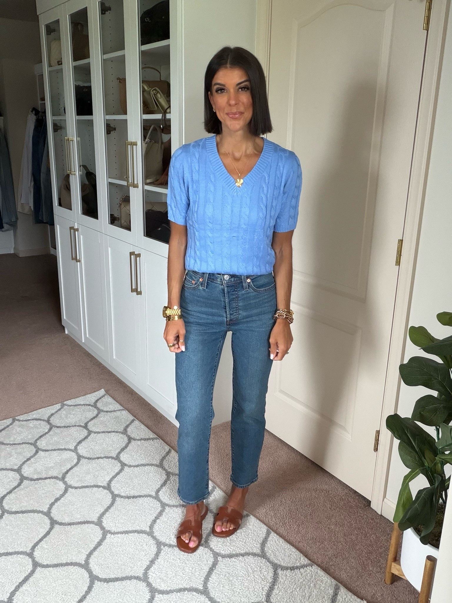 Size small in sweater, sized up one to a 26 in jeans

#LTKgrwm #LTKmomlife #LTKdayinmylife
