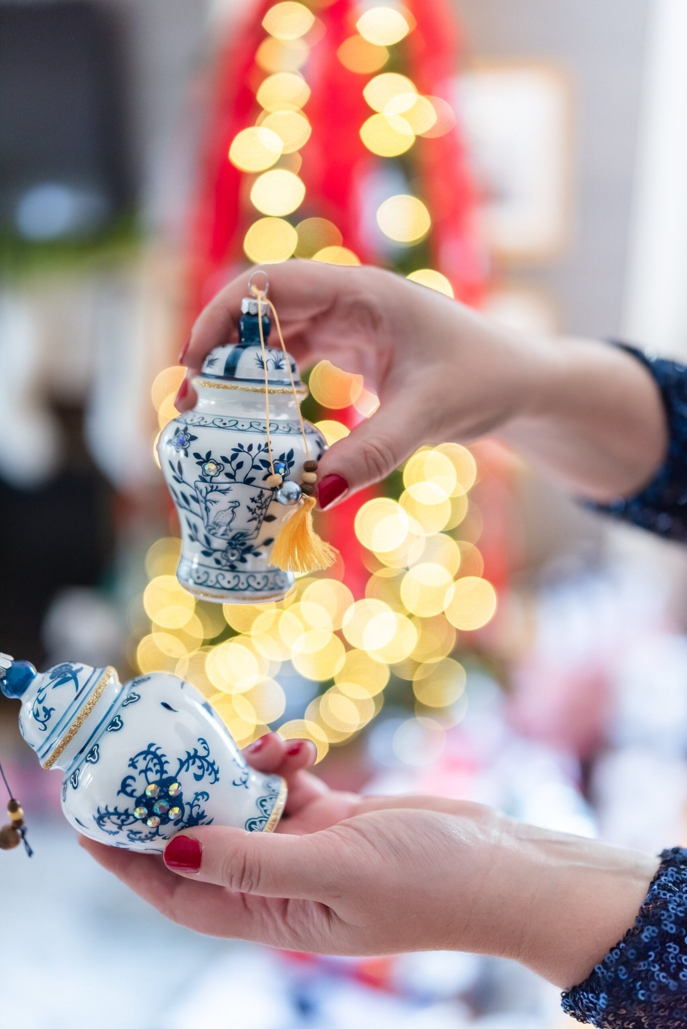 Holiday finds 🎄 these ginger jar ornaments are one of my favorite touches to our tree 

#LTKHome #LTKSeasonal