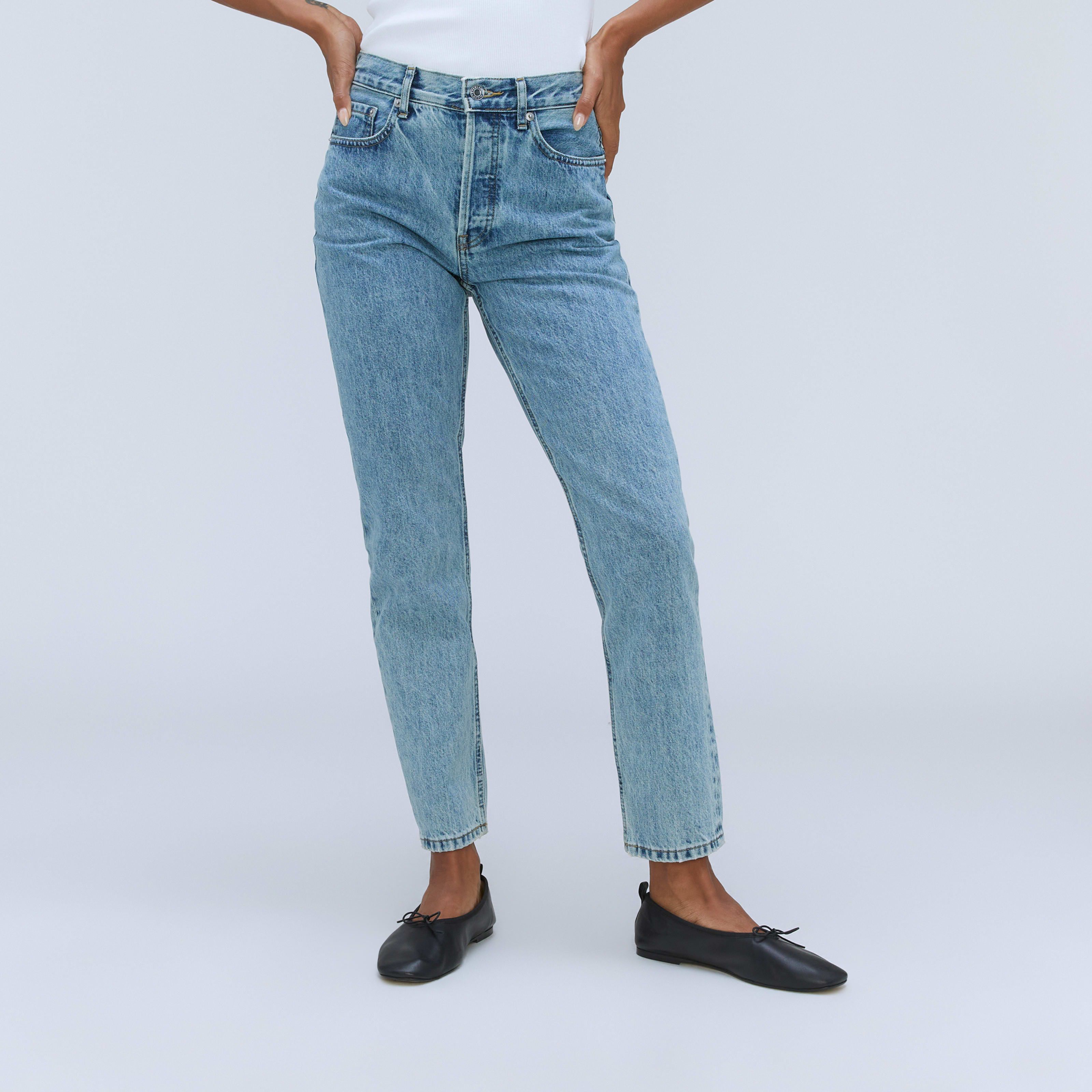 Women's '90s CheekyÂ® Jean by Everlane in Vintage Sunbleached Blue, Size 23 | Everlane