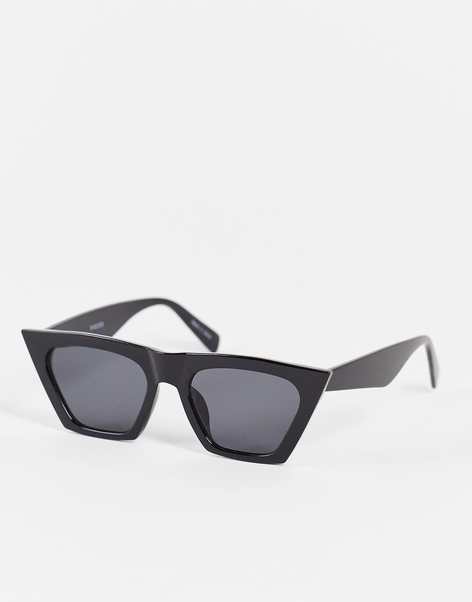 Pieces pointy cat eye sunglasses in black | ASOS (Global)