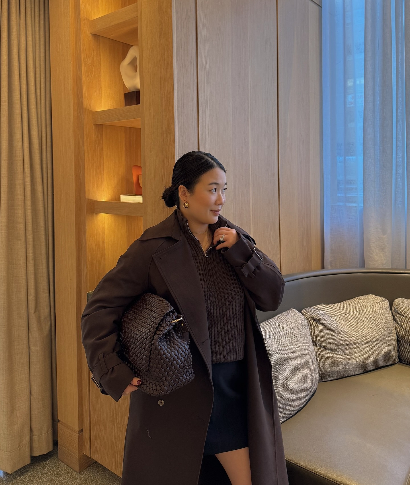 Another brown outfit from me 🤎
.
.
.
.
.
.
winter fashion. winter outfits. winter outfit ideas. minimal style. outfit inspo. ootd. trench coat. aritzia style. winter sweater. brown outfits. Parisian style. leather boots. knee high boots. just girly things. pinterest outfits. Pinterest aesthetic. brown handbag. 
#winterfashion #brownoutfit #parisianstyle