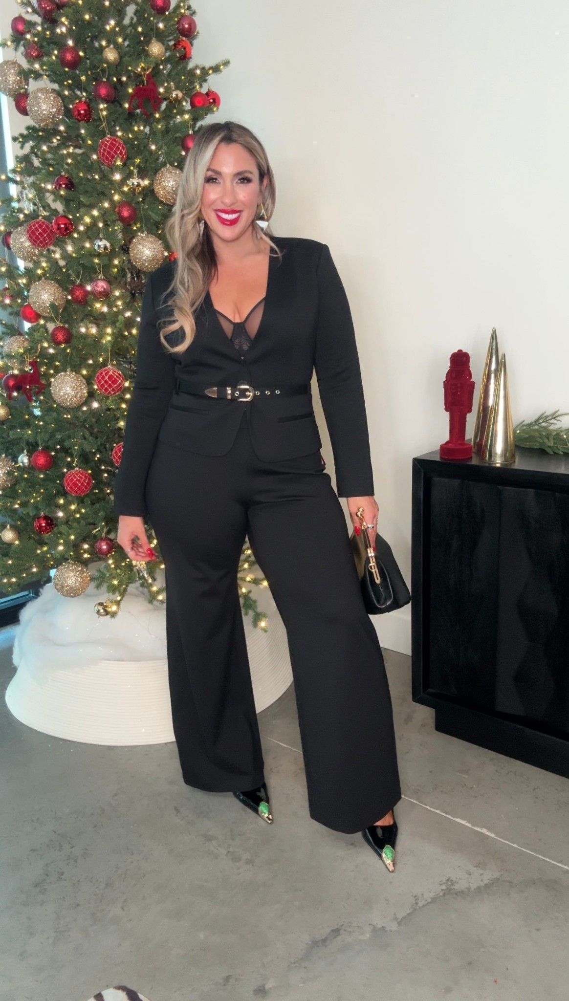 Midsize Holiday Look 

Blazer L (has stretch) 
Wide Leg Pants L Long (has stretch; runs big size down) Also comes in a flare style also linked 
Bra linked 
Lip: red glossy non transfer lip color “on a mission” (the picture looks pink, but it’s a bright red) 

#LTKBeauty #LTKMidsize #LTKHoliday



#holidaydress #holidayoutfit #christmasoutfit

#LTKMidsize #LTKTall #LTKHoliday