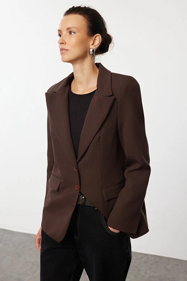 Dunkelbraune Blazerjacke mit Knöpfen – Normal gefüttert, TWOAW22CE0168 | Trendyol DE