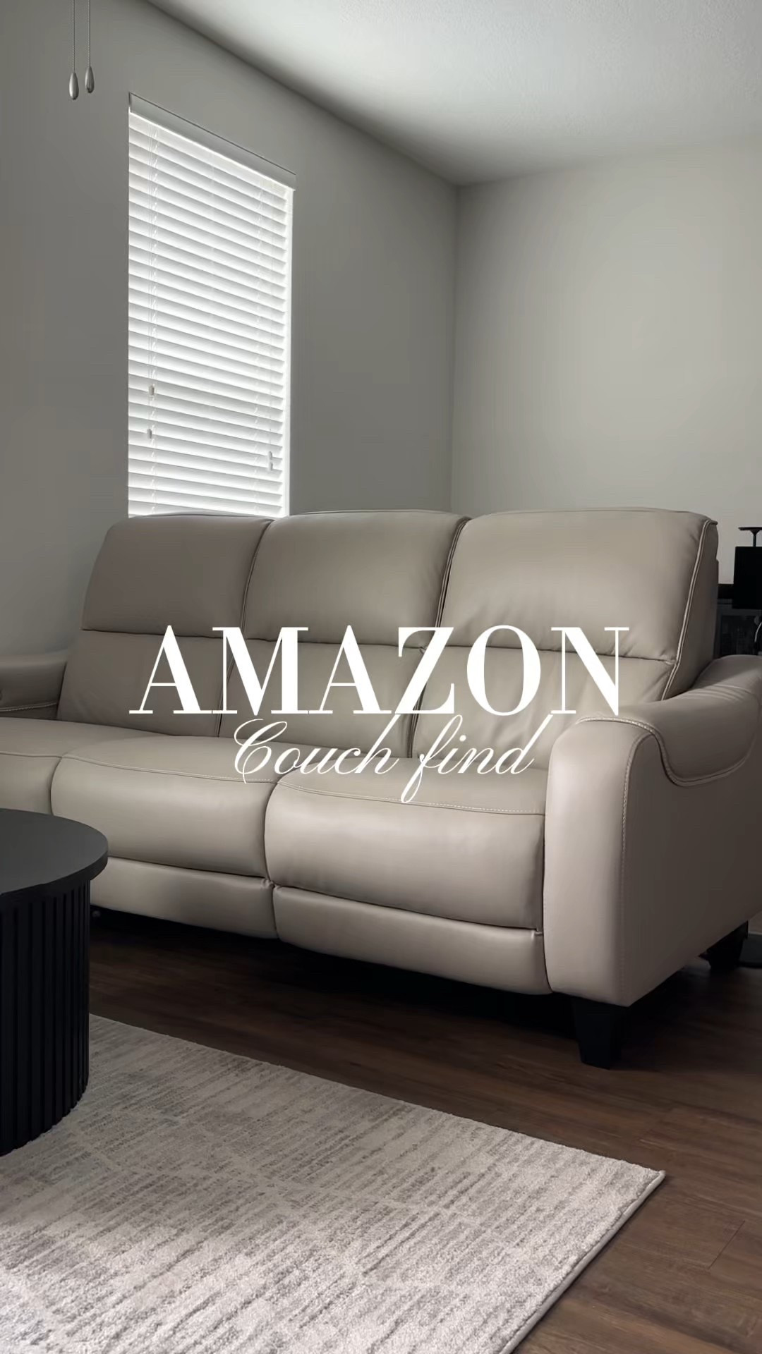 Seriously in love with this couch! 

#LTKSeasonal #LTKFamily #LTKHome