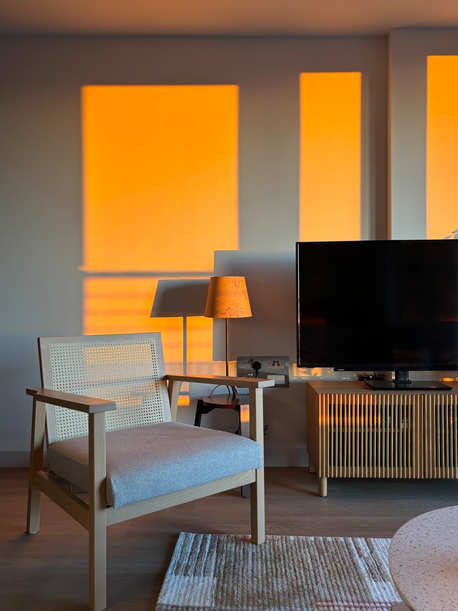 wood armchair tv unit lamp floral lampshade home interior home inspo

#LTKeurope #LTKuk #LTKhome