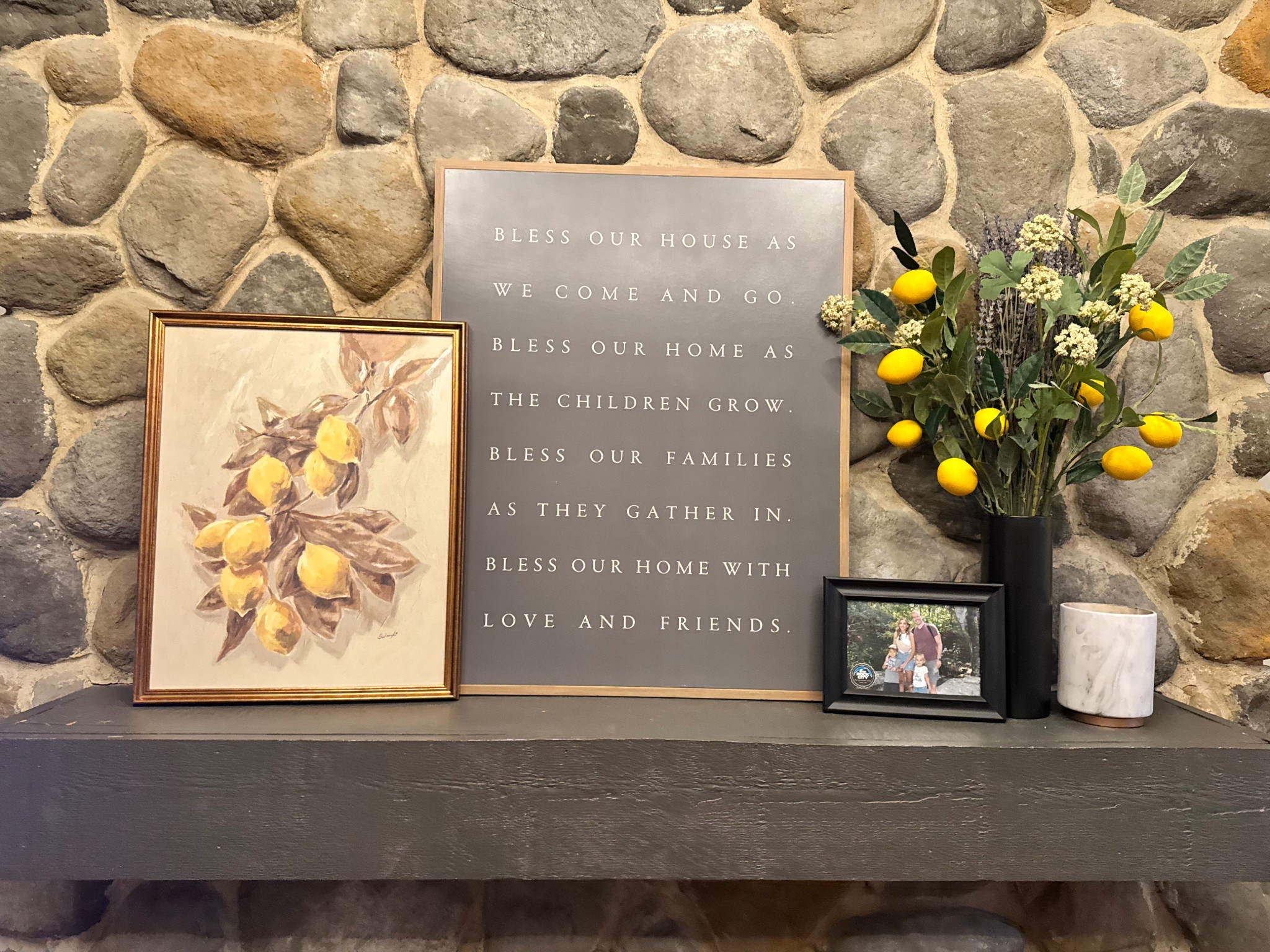 Spring Mantel Refresh




#LTKHome #LTKSeasonal #LTKFindsUnder100