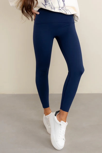SPANX Booty Boost Active Timeless Navy 7/8 Leggings | The Willow Tree