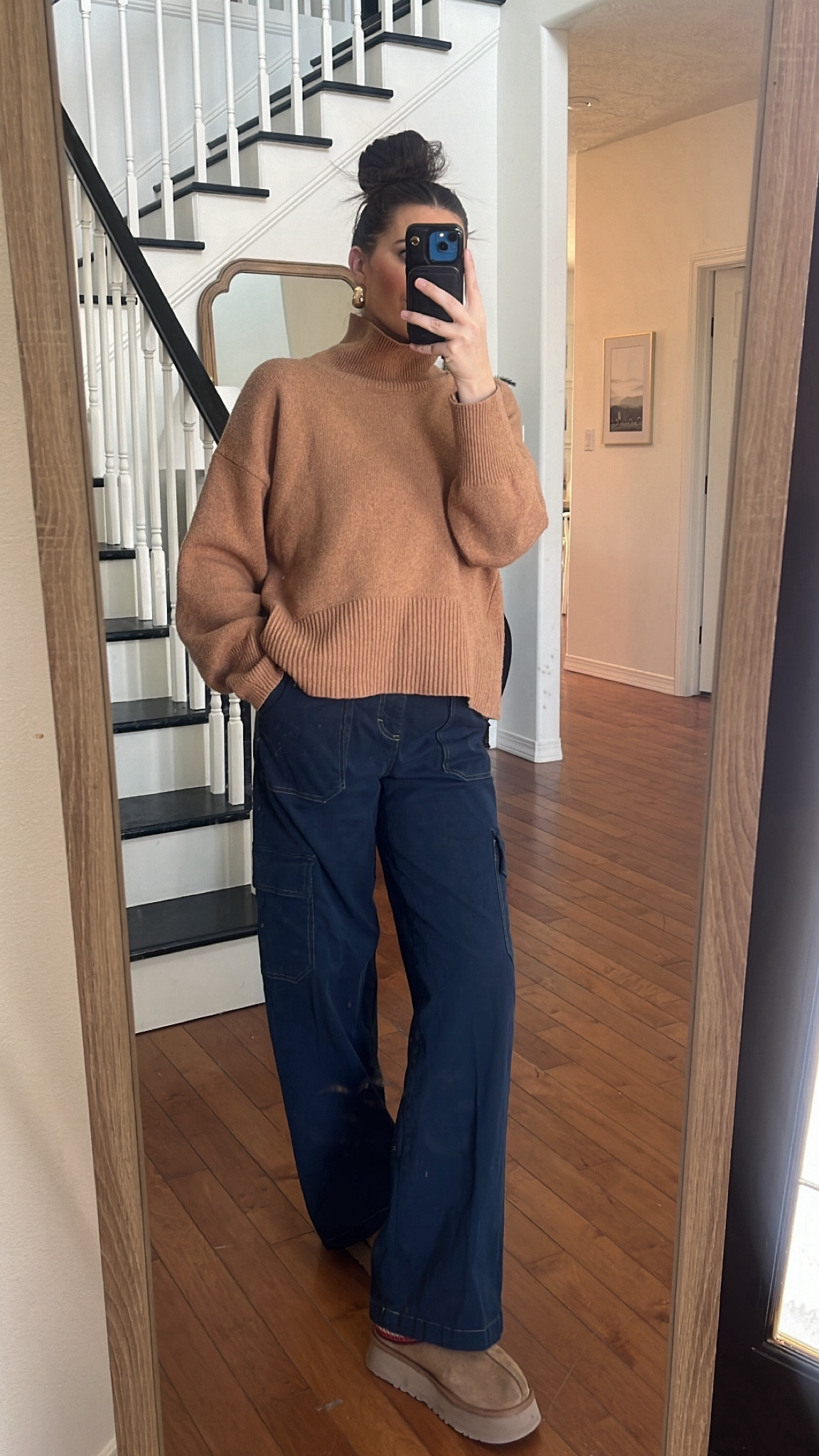 Wearing a large in top and small in bottoms

#LTKstyletip #LTKfindsunder50 #LTKworkwear