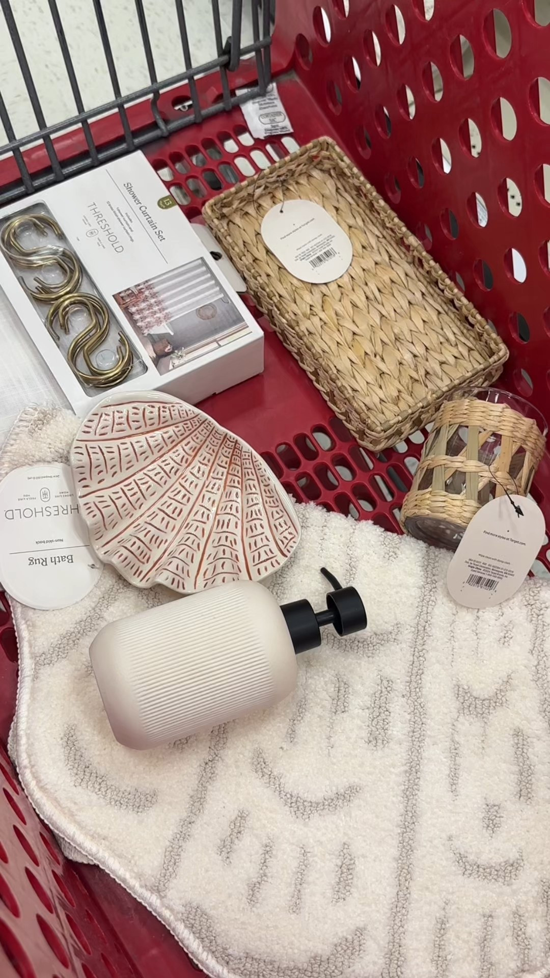 Cutest bathroom finds 🐚 

#LTKSaleAlert #LTKHome #LTKFindsUnder50