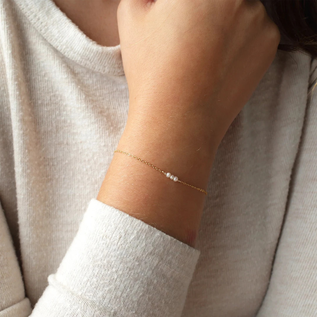 ADA PEARL BRACELET Tiny Pearl Bracelet, Dainty Pearl Bracelet, Bridesmaid Bracelet, Stacking Brac... | Etsy (US)
