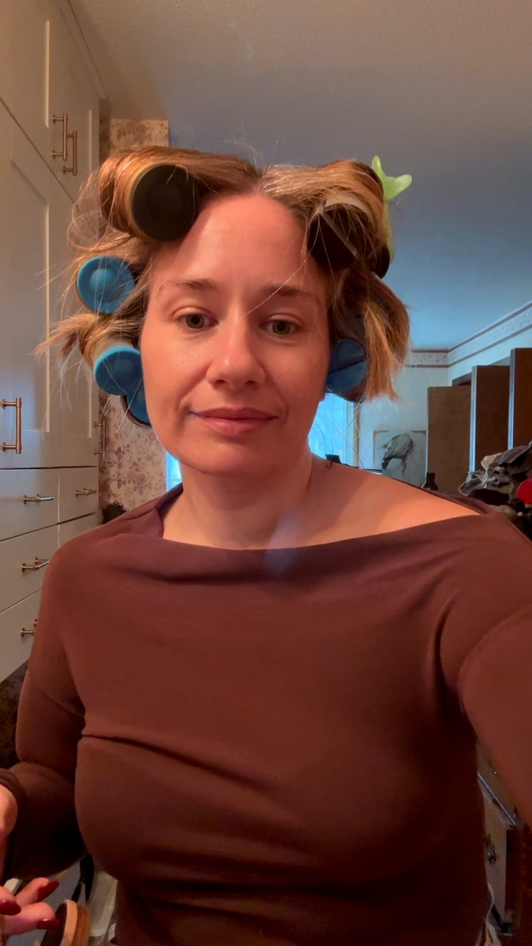 If you have a bob, these curlers are for you! I’m learning to use hot curlers with this shorter hair for that 90’s blowout look! 

#beautytools #hair

#LTKBeauty #LTKselfcare #LTKmomlife