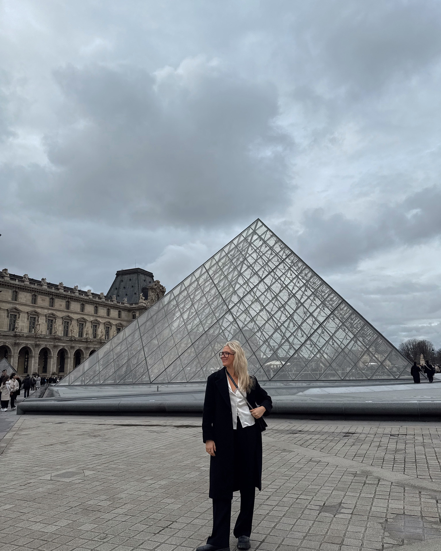 to the louvre 💛💛💛

#LTKStyleTip #LTKTravel